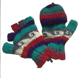 Lustrous Handmade Woolen Glove
