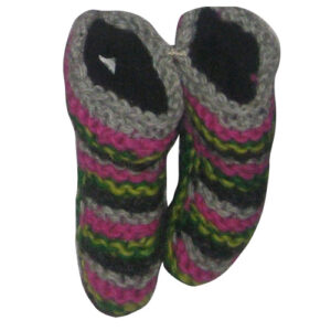 Dark themed cozy sweat woolen shoes