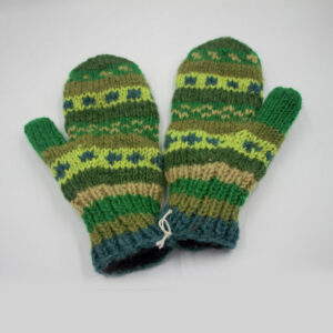 Green tone handmade warm woolen gloves