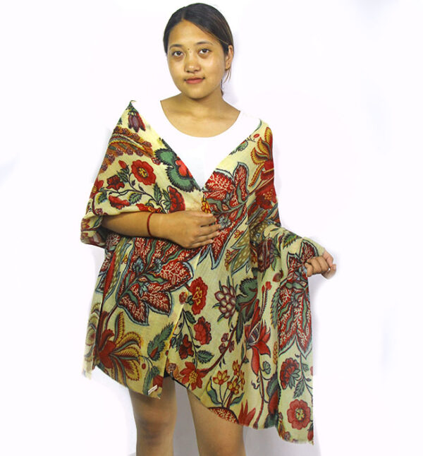 Lightweight Hippie Exclusive Cashmere Shawl