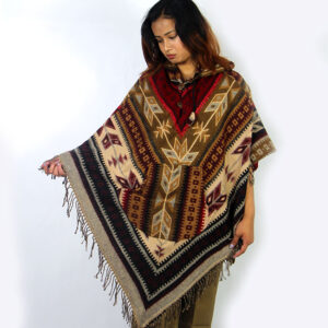 Wrap yourself in warmth, comfort, and bohemian charm with our handcrafted 100% wool poncho. Designed for free spirits and lovers of artisanal fashion
