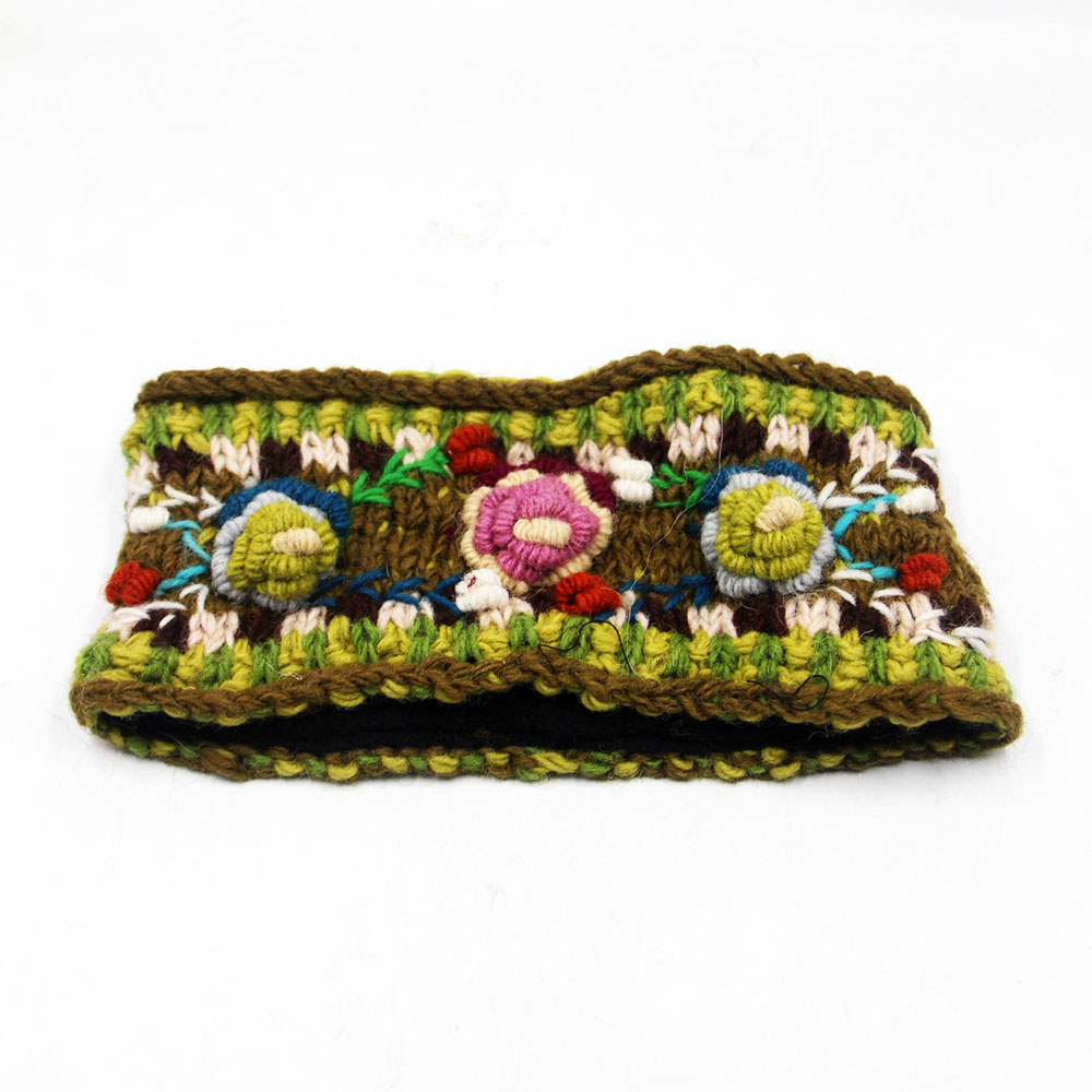 Handmade Wool Crochet Headband with Embroidered Floral Pattern – Boho Ear Warmer